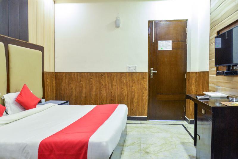Fabhotel Jindal Palace Near Igi Airport ニューデリー エクステリア 写真